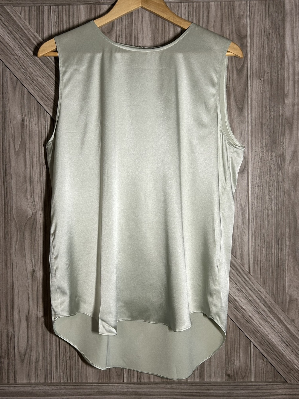Eileen Fisher Green Mist Stretch Silk Charmeuse Tank Top Size M
